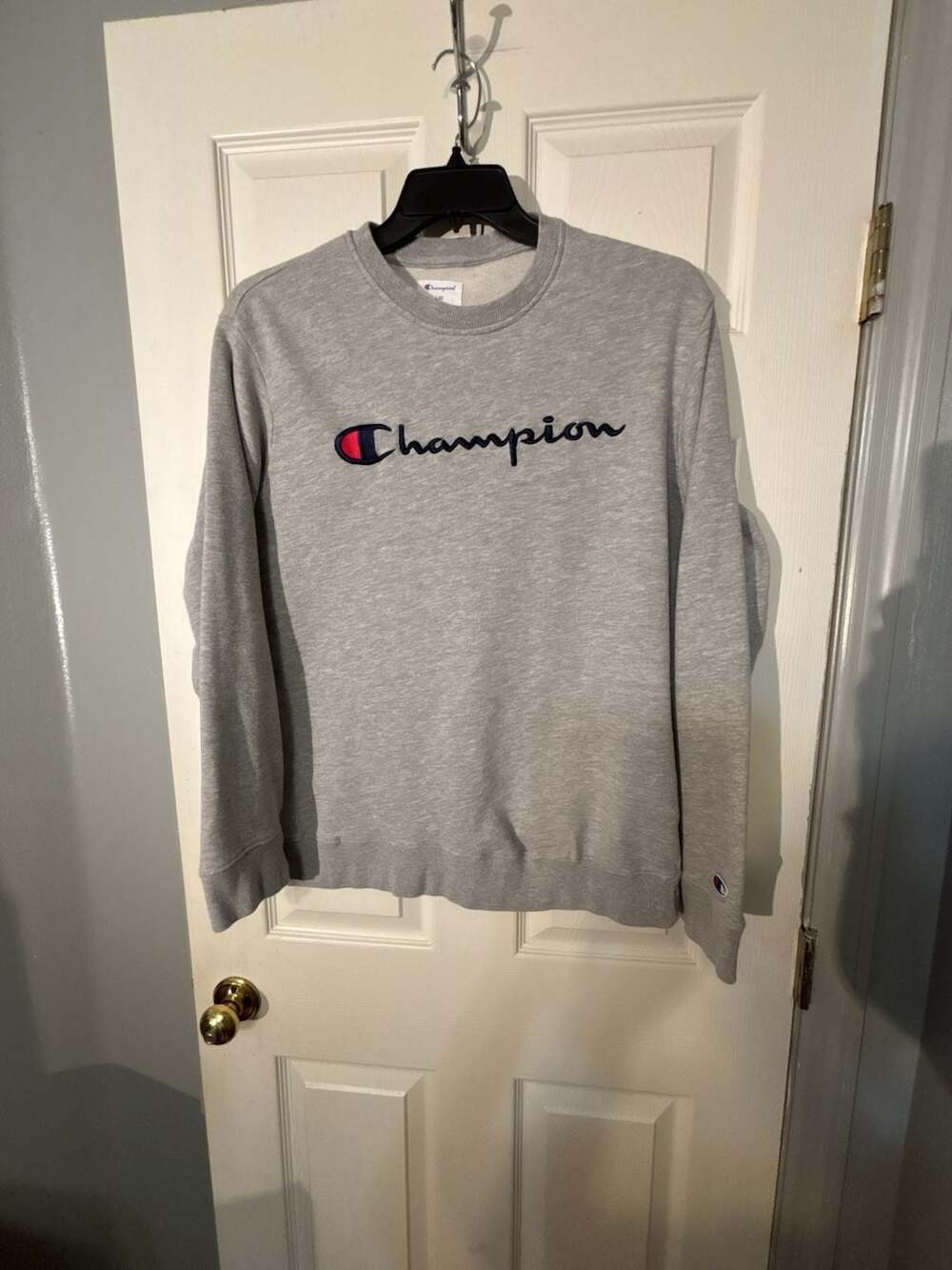 Champion Men's Grey Embroidered Logo Pullover Crewneck Sweatshirt Size L
